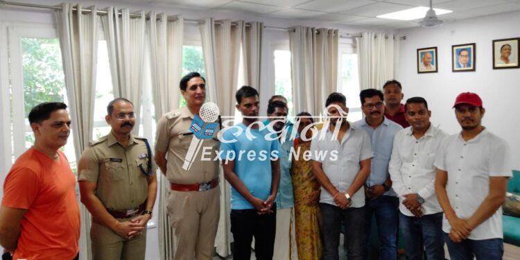सालभर बाद हल्द्वानी में मिला खोया बेटा, तो आंध्रप्रदेश से दौड़े चले आए मां-बाप