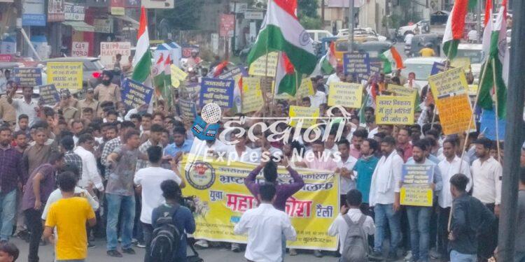 भर्ती घोटाला: हल्द्वानी में महाक्रोश रैली का आयोजन, सड़को पर उमड़ा युवाओं का जन सैलाब