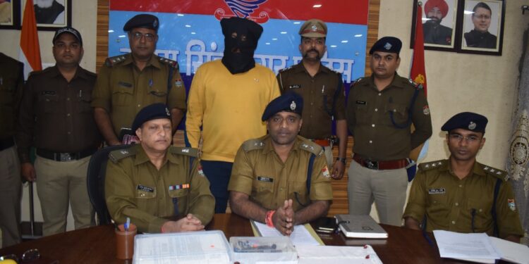 फर्जी डिग्री, प्रमाण पत्र बनाने वाले गिरोह का सरगना गिरफ्तार