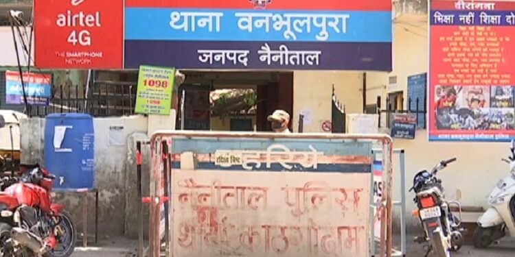 ब्रेकिंग न्यूज़: होने वाले दामाद को दे रहा था जान से मारने की धमकी, वारण्टी आरोपी गिरफ्तार