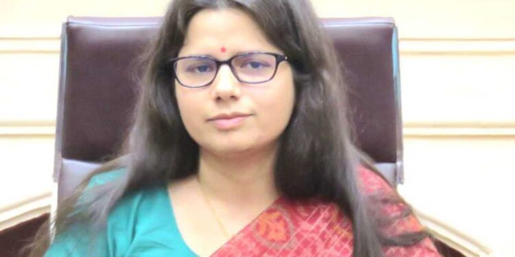 भूस्खलन: डीएम ने चाइना पीक को लेकर दिए निर्देश