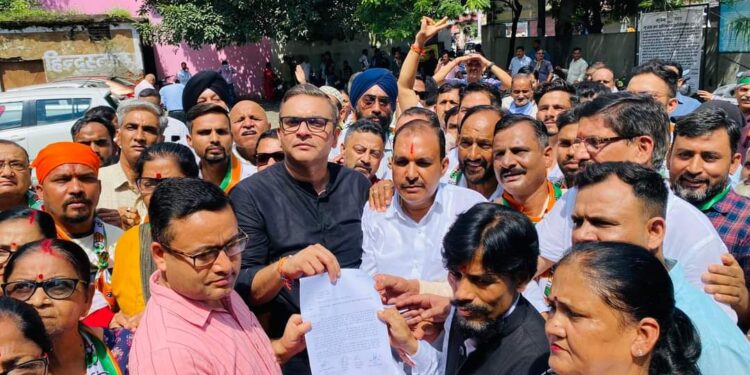 समस्याओं को लेकर मुखर हुए कांग्रेसी, सीएम को भेजा पत्र