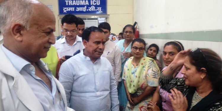 बच्चे की मौत के मामले में स्वास्थ्य मंत्री सख्त, जांच अपर सचिव को सौंपी 