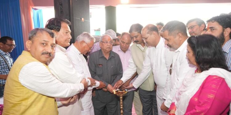 तिवारी जी की विकास परख सोच को आगे बढ़ाना ही सच्ची श्रद्धांजलि
