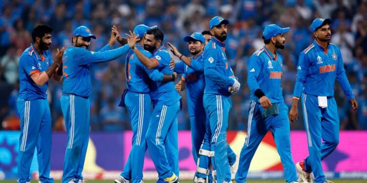 विराट, अय्यर की शतकीय पारी के बाद शमी के सत्ते से भारत ने न्यूजीलैंड को 70 रनों हराकर फाइनल में किया प्रवेश
