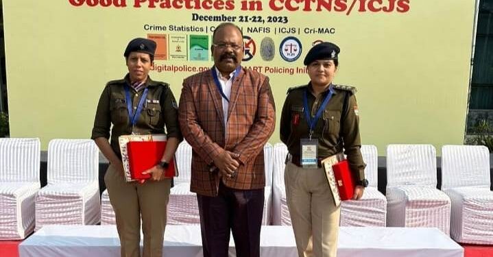 सीसीटीएनएस/आईसीजेएस के कुशल क्रियान्वयन पर उत्तराखंड पुलिस के दो कार्मिक सम्मानित