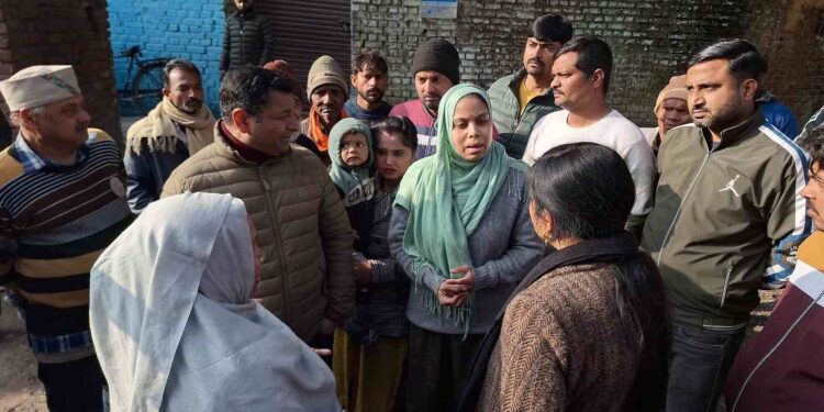 चौथे दिन भी प्रशासन की कार्यवाही, अब जैम फैक्ट्री की भूमि को लिया कब्ज़े में