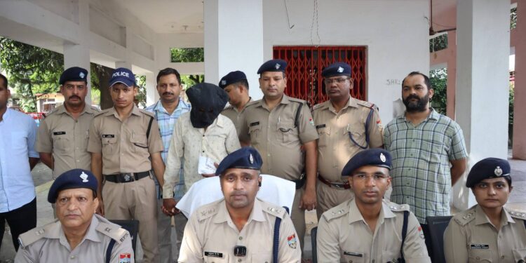 दुष्कर्म कर गला घोटकर की थी हत्या, आरोपी गिरफ्तार