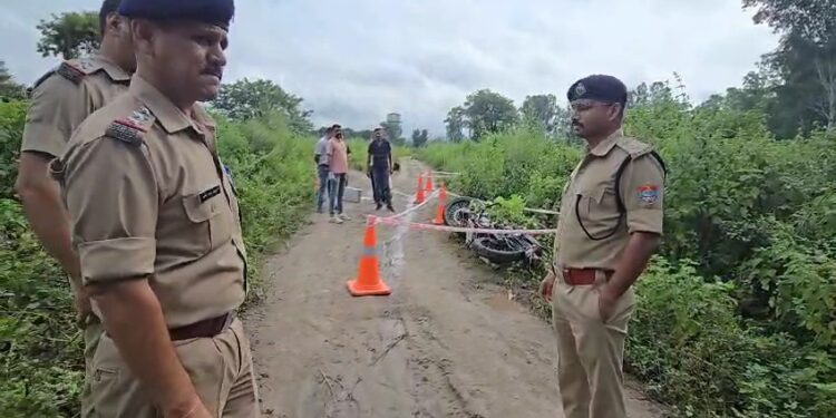 पुलिस और बदमाशों की मुठभेड़, दो आरोपी गिरफ्तार, एक फरार