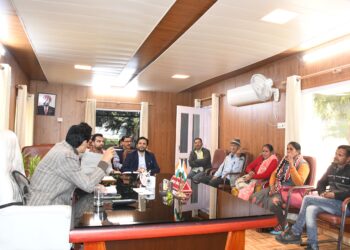 यातायात उल्लंघन पर आयुक्त ने रात्रि में चेकिंग अभियान चलाने के दिए निर्देश