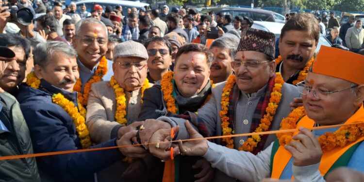 हल्द्वानी में भाजपा का चुनावी कार्यालय खुला, गजराज बिष्ट के समर्थन में जुटी पूरी पार्टी