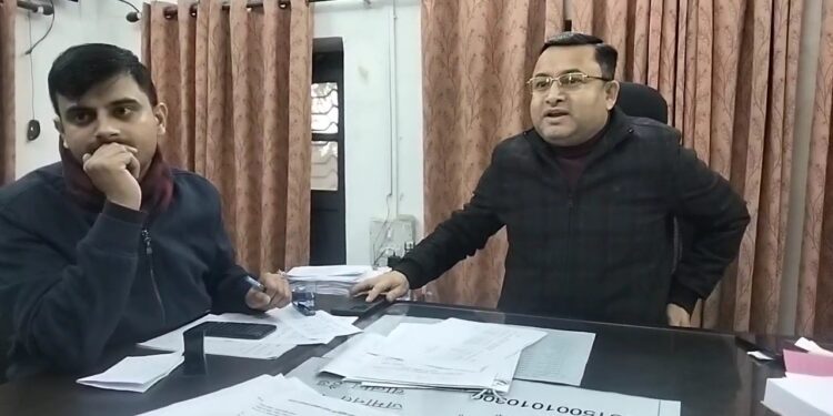 पार्षद पद के लिए मैदान छोड़ने लगे उम्मीदवार, 8 ने लिया नाम वापस, 9 निरस्त