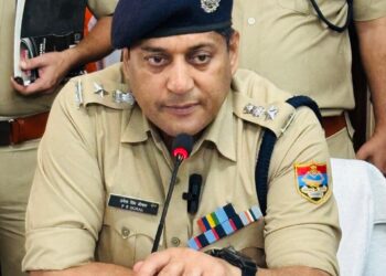 दुष्कर्म पीड़िता की मां से लाखों की ठगी, कथित भीम आर्मी नेता पर आरोप