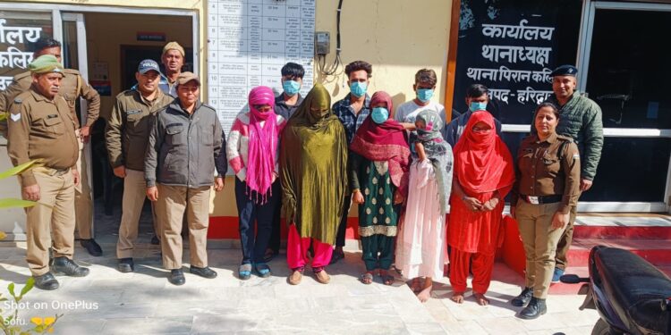 जिस्मफरोशी के अड्डे पर पुलिस का छापा, 9 गिरफ्तार, 3 नाबालिग मुक्त