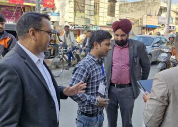 महिला सुरक्षा को लेकर प्रशासन सख्त, 100 से अधिक ऑटो-ई-रिक्शा पर कार्रवाई