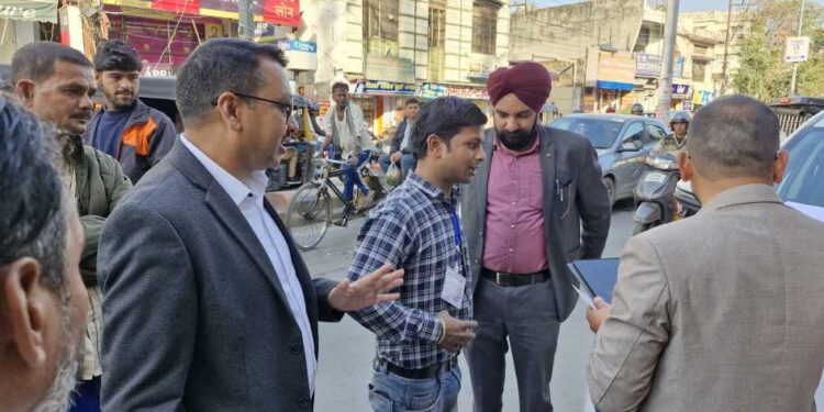 महिला सुरक्षा को लेकर प्रशासन सख्त, 100 से अधिक ऑटो-ई-रिक्शा पर कार्रवाई