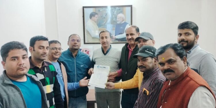 डिजिटल मीडिया पत्रकारों की चार सूत्रीय मांग, HDMA ने सौंपा ज्ञापन