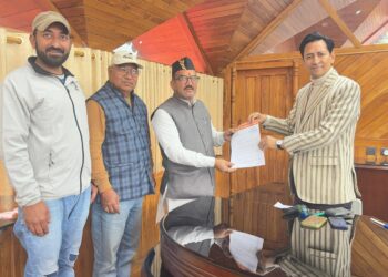 रामनगर में नौका विहार की मांग तेज, भाजपा प्रदेश मंत्री ने कुमाऊं कमिश्नर से की मुलाकात