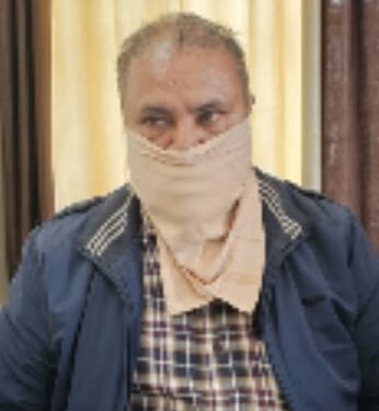 रजिस्ट्रार कानूनगो 3500 रुपये रिश्वत लेते रंगे हाथ गिरफ्तार