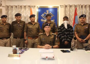 फायरिंग कर दहशत फैलाने वाला आरोपी 7 घंटे में गिरफ्तार, तमंचा और बुलेरो बरामद