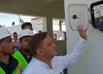 मेयर ने अपने आवास पर लगवाया स्मार्ट मीटर, जनता से भी की अपील