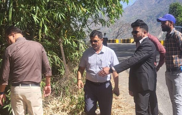 रानीबाग-गुलाब घाटी में जाम से जल्द राहत, सड़क चौड़ीकरण और मॉडल ब्रिज के निर्माण को लेकर तेजी से हो रही है कार्यवाही