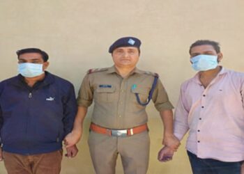 फर्जी CBI अफसर बन बुजुर्ग को किया ‘डिजिटल अरेस्ट’, 1200 किमी दूर से दो साइबर ठग दबोचे