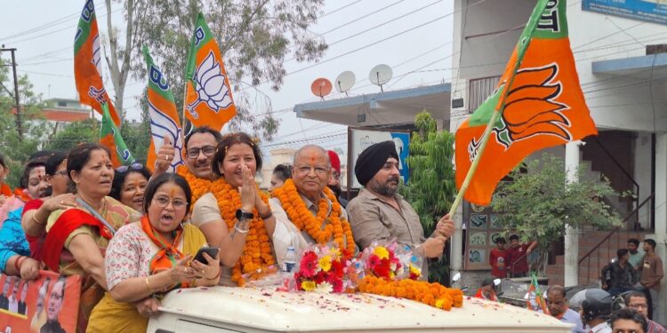 महिला उद्यमिता परिषद की नई अध्यक्ष के स्वागत में गूंजे जयकारे, भाजपा कार्यकर्ताओं ने दिखाया उत्साह