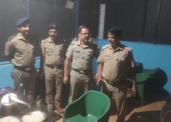 सार्वजनिक स्थलों पर अराजकता बर्दाश्त नहीं, ऑपरेशन रोमियो में पुलिस की सख्त कार्रवाई 