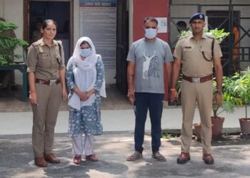 दूसरी पत्नी और प्रेमी ने मिलकर की पति की हत्या, पुलिस ने किया सनसनीखेज खुलासा 