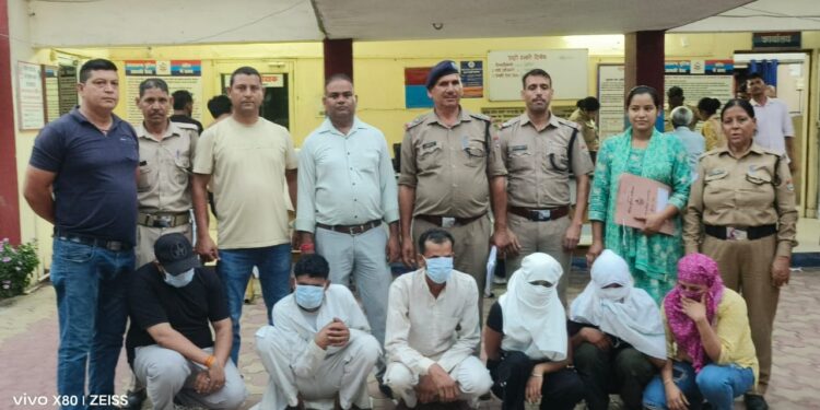 देह व्यापार पर पुलिस की बड़ी कार्रवाई, होटल में चल रहे गोरखधंधे का भंडाफोड़ 