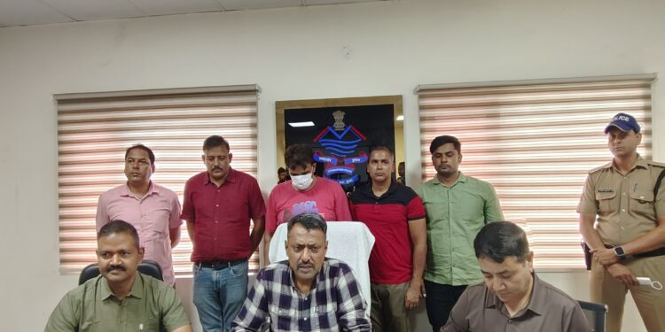 नकली दवाइयों का नेशनल नेटवर्क ध्वस्त, एसटीएफ ने मास्टरमाइंड नवीन बंसल को राजस्थान से किया गिरफ्तार