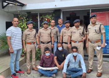 हत्याकांड का पर्दाफाश: पैसों के लेन-देन में दोस्त बना कातिल, तीन आरोपी गिरफ्तार