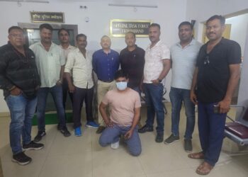 पकड़ा गया अंतरराष्ट्रीय असलहा सप्लायर, वन्यजीव तस्करों के गैंग को करता था अवैध हथियारों की आपूर्ति 