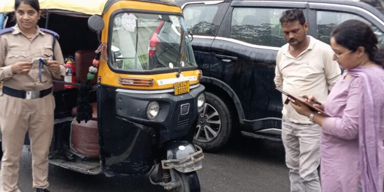 हल्द्वानी में परिवहन विभाग की बड़ी कार्रवाई, 140 वाहनों के चालान, 9 वाहन सीज 