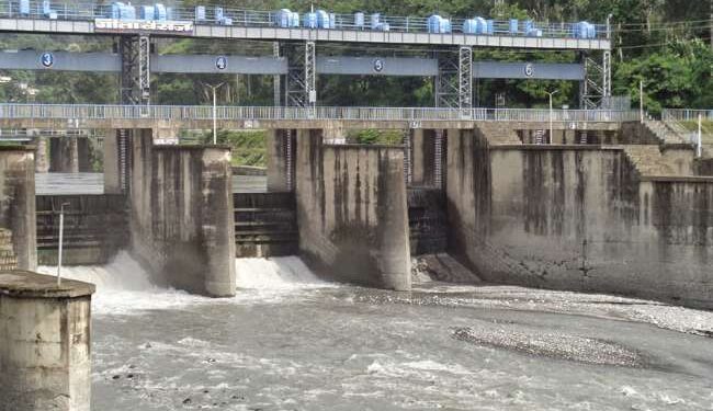 सिल्ट निकासी के लिए आज दोपहर खुलेंगे गोला बैराज के गेट, जलापूर्ति रहेगी प्रभावित