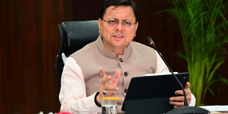 मुख्यमंत्री ने अधिकारियों को दिए स्पष्ट निर्देश, जन समस्याओं के समाधान में तेजी लाएं, जनप्रतिनिधियों से समन्वय बढ़ाएं