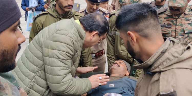 आपदा पर सरकार का फोकस: धराली में युद्धस्तर पर राहत-बचाव अभियान, धराली पहुंचे सीएम धामी 