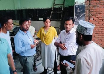 रेलवे भूमि पर संयुक्त सर्वे: मस्जिद-मदरसा समेत कई अवैध ढांचे चिन्हित 