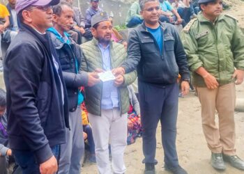 धराली आपदा पीड़ितों को मिली राहत, 98 परिवारों को पाँच-पाँच लाख की सहायता