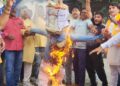 कांग्रेस के अमर्यादित व्यवहार के विरोध में भाजपा ने हल्द्वानी में फूंका पुतला