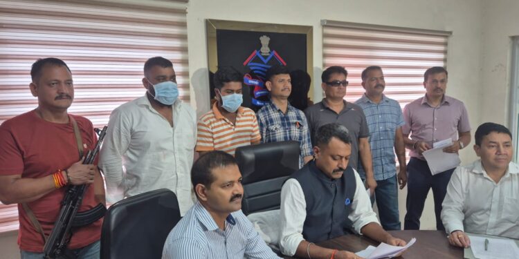 कुख्यात वाल्मीकि गैंग पर एसटीएफ का शिकंजा, दो सदस्य गिरफ्तार