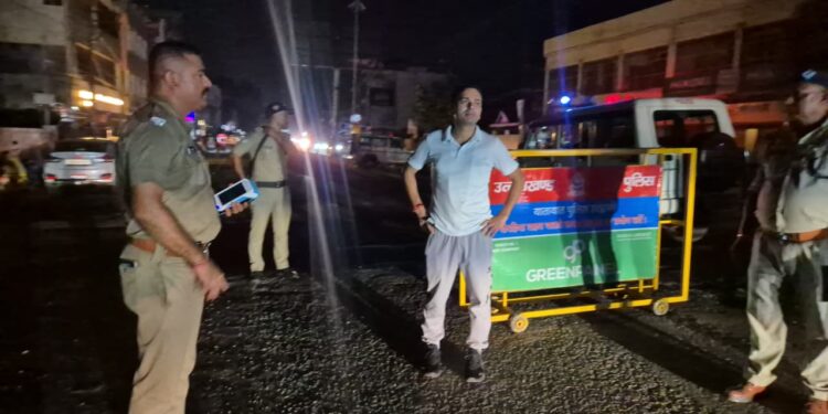 देर रात चला “ऑपरेशन रोमियो”: SSP नैनीताल मीणा ने खुद संभाली कमान, हुड़दंगियों और शराबियों पर ताबड़तोड़ कार्रवाई