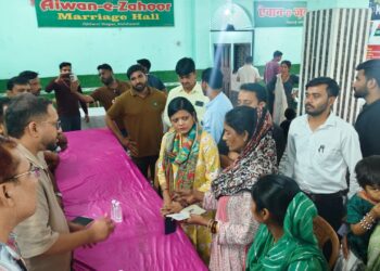 नागरिकों की समस्याओं का वार्ड स्तर पर समाधान, हल्द्वानी में जन सुविधा शिविरों से मिली बड़ी राहत