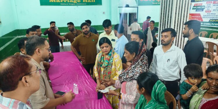 नागरिकों की समस्याओं का वार्ड स्तर पर समाधान, हल्द्वानी में जन सुविधा शिविरों से मिली बड़ी राहत