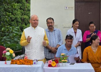 कोटाबाग में शुरू हुआ “स्वस्थ नारी–सशक्त परिवार अभियान”, महिलाओं और किशोरियों के स्वास्थ्य पर विशेष फोकस