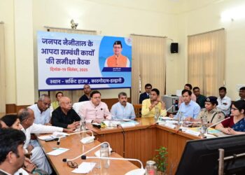 एक माह में पूरा होगा सड़कों का पैचवर्क और हटेगा अतिक्रमण, UPNL कर्मियों के वेतन पर CM का संज्ञान