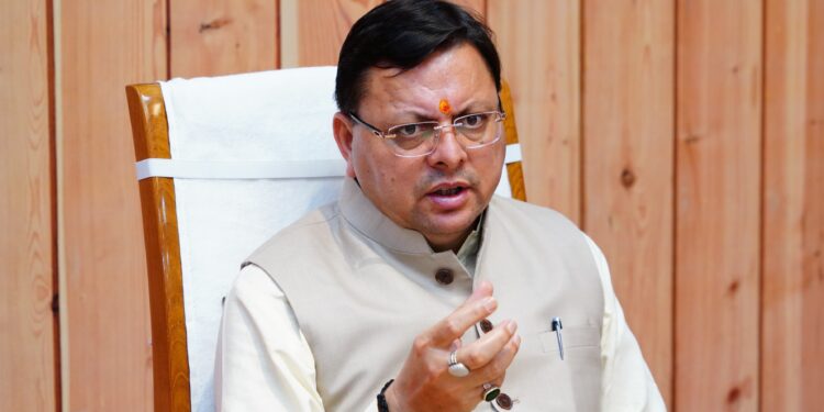 सीएम धामी का सख्त रुख, मकानों पर नंबर प्लेट लगाने के आदेश तत्काल प्रभाव से रद्द, जांच के निर्देश जारी