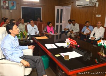 31 अक्टूबर तक कुमाऊँ की सभी सड़कें हों गड्ढामुक्त, आयुक्त दीपक रावत का सख्त निर्देश 