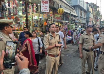 ऑपरेशन सैनेटाइज:  एसएसपी प्रहलाद मीणा खुद उतरे मैदान में, 70 संदिग्ध हिरासत में…